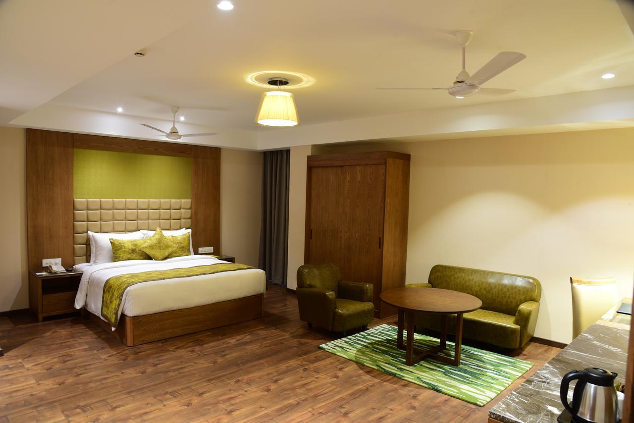 Lemon Tree Hotel Siliguri Extérieur photo