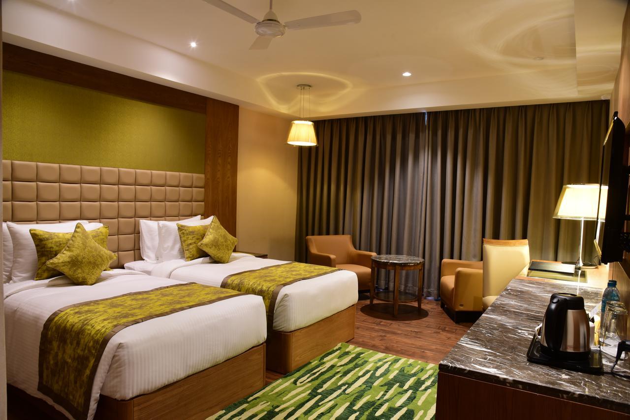 Lemon Tree Hotel Siliguri Extérieur photo