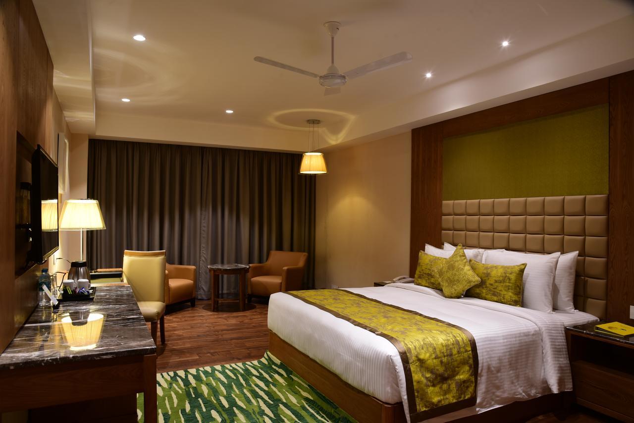 Lemon Tree Hotel Siliguri Extérieur photo