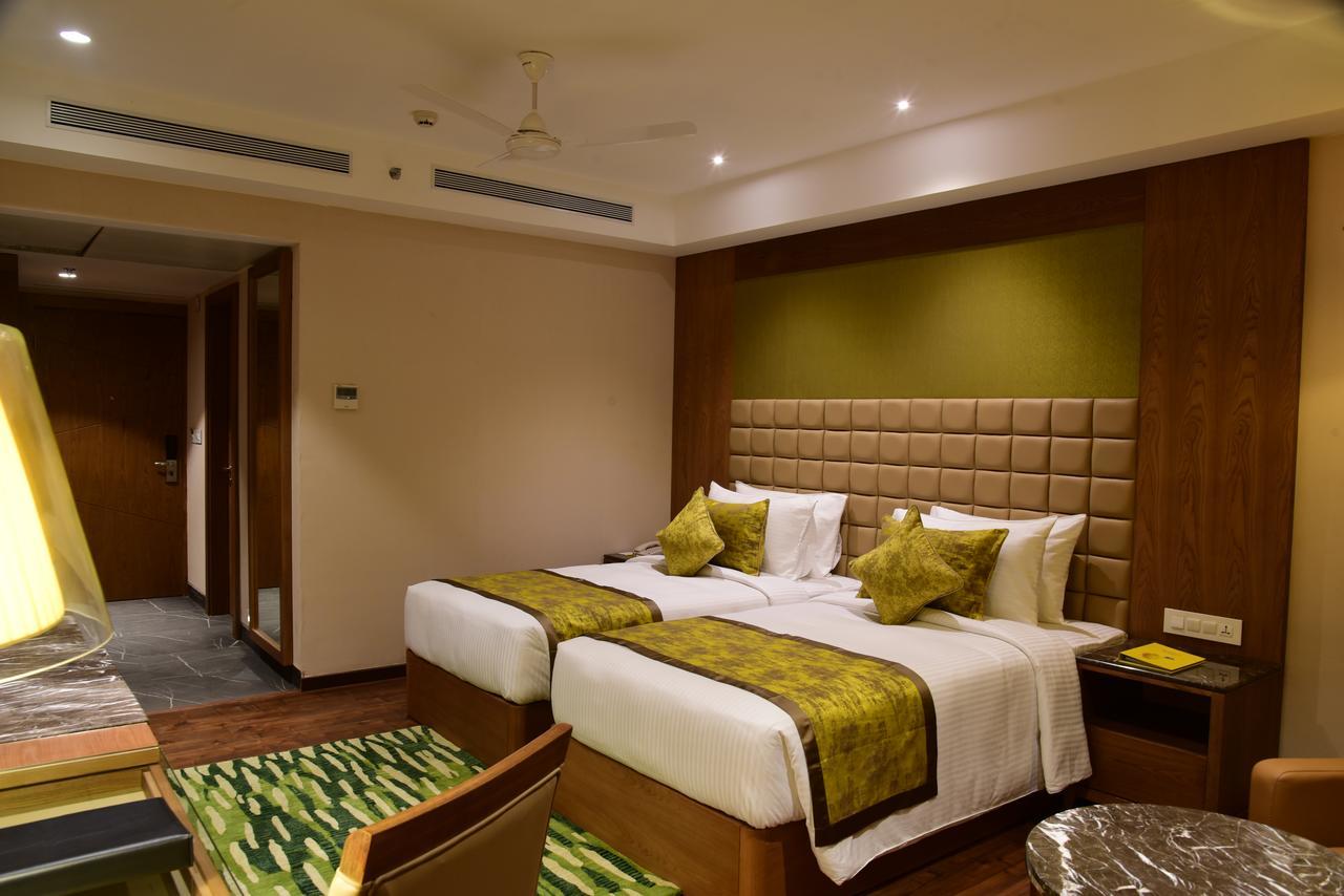 Lemon Tree Hotel Siliguri Extérieur photo