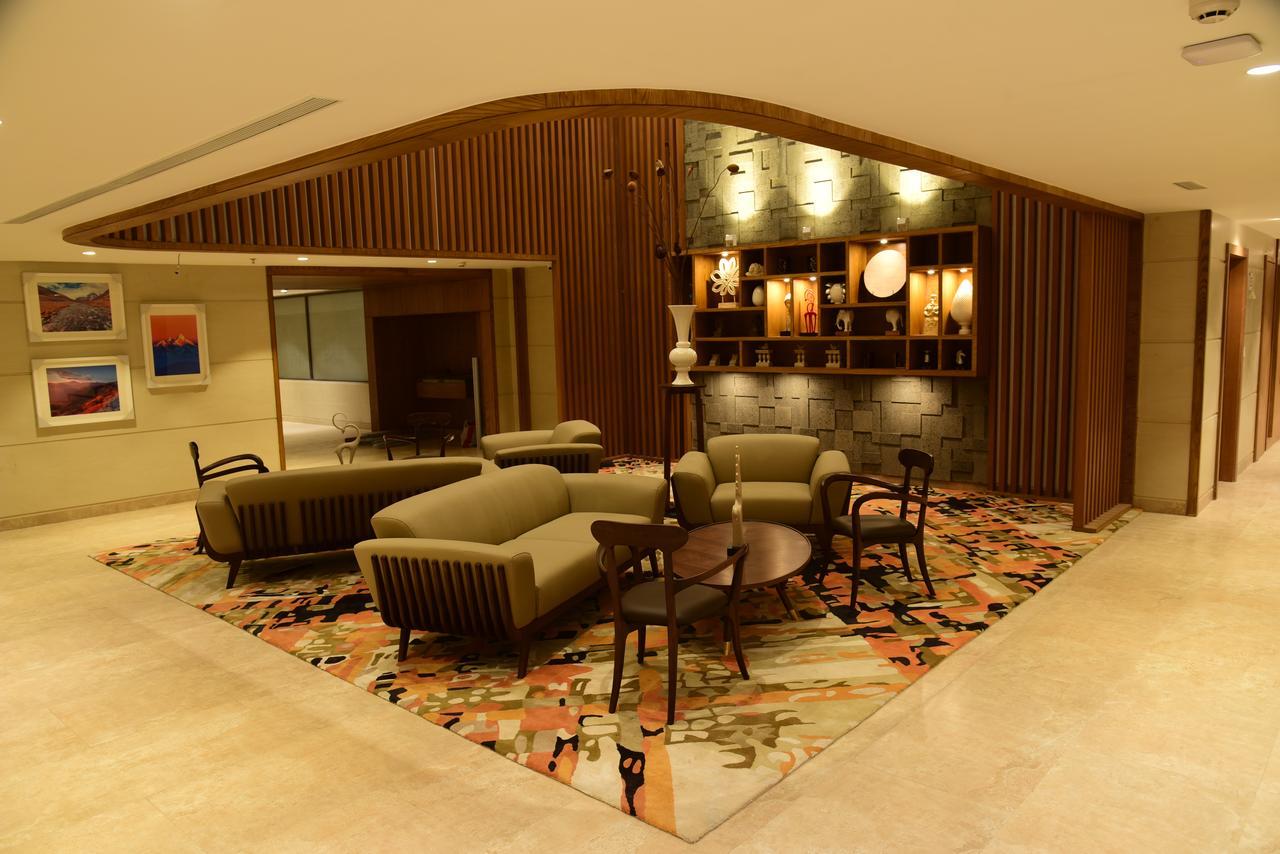 Lemon Tree Hotel Siliguri Extérieur photo