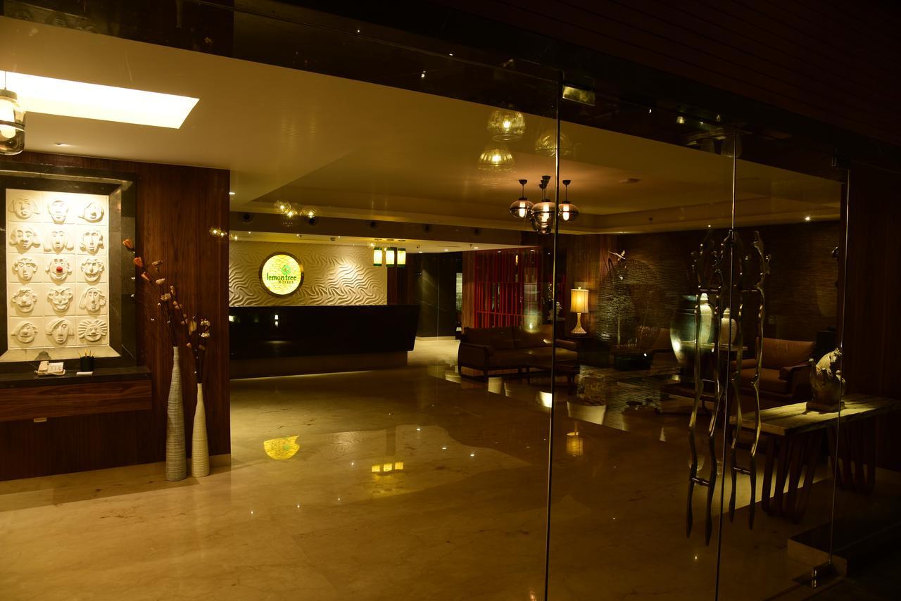 Lemon Tree Hotel Siliguri Extérieur photo