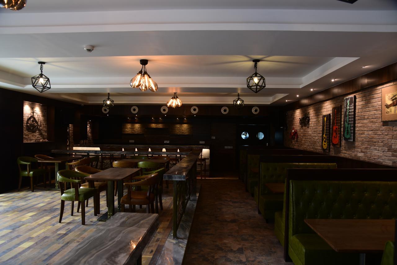 Lemon Tree Hotel Siliguri Extérieur photo