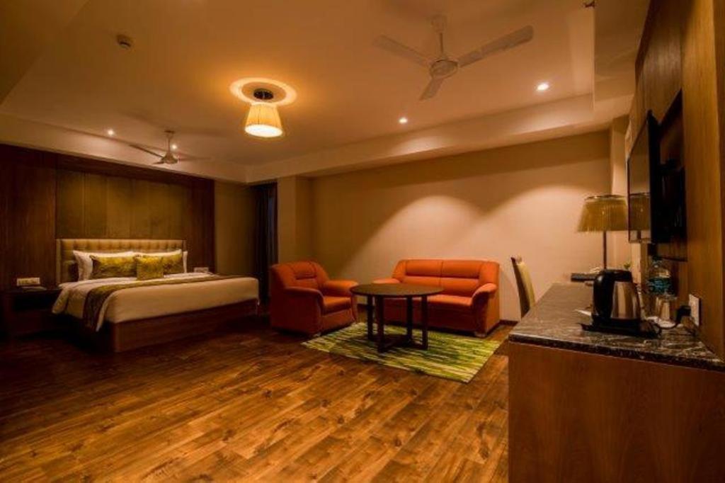 Lemon Tree Hotel Siliguri Extérieur photo